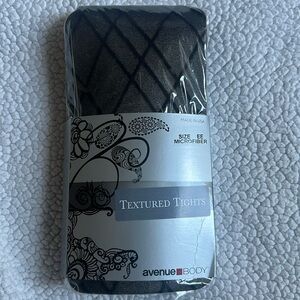 Avenue Body Textured Tights Size EE